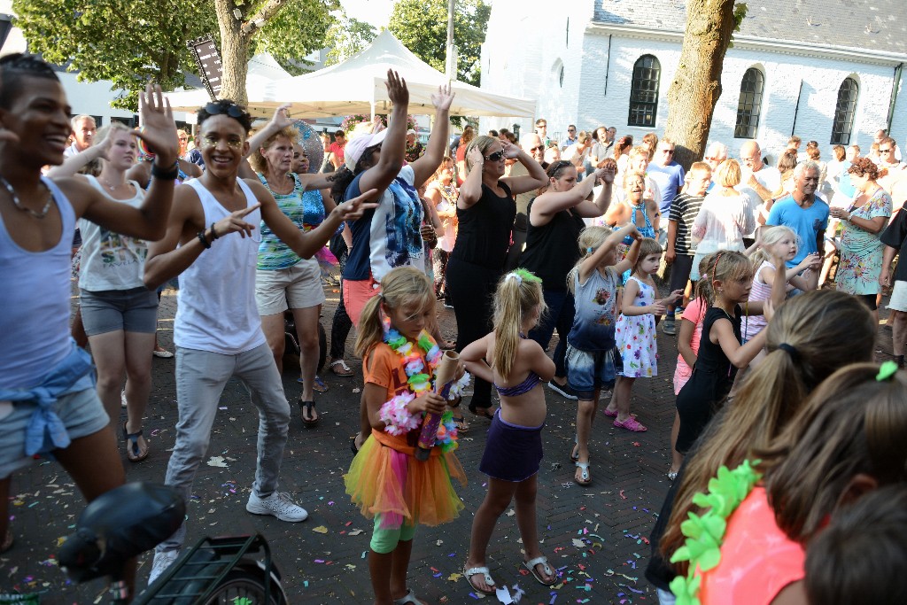 ../Images/Zomercarnaval Noordwijkerhout 2016 279.jpg